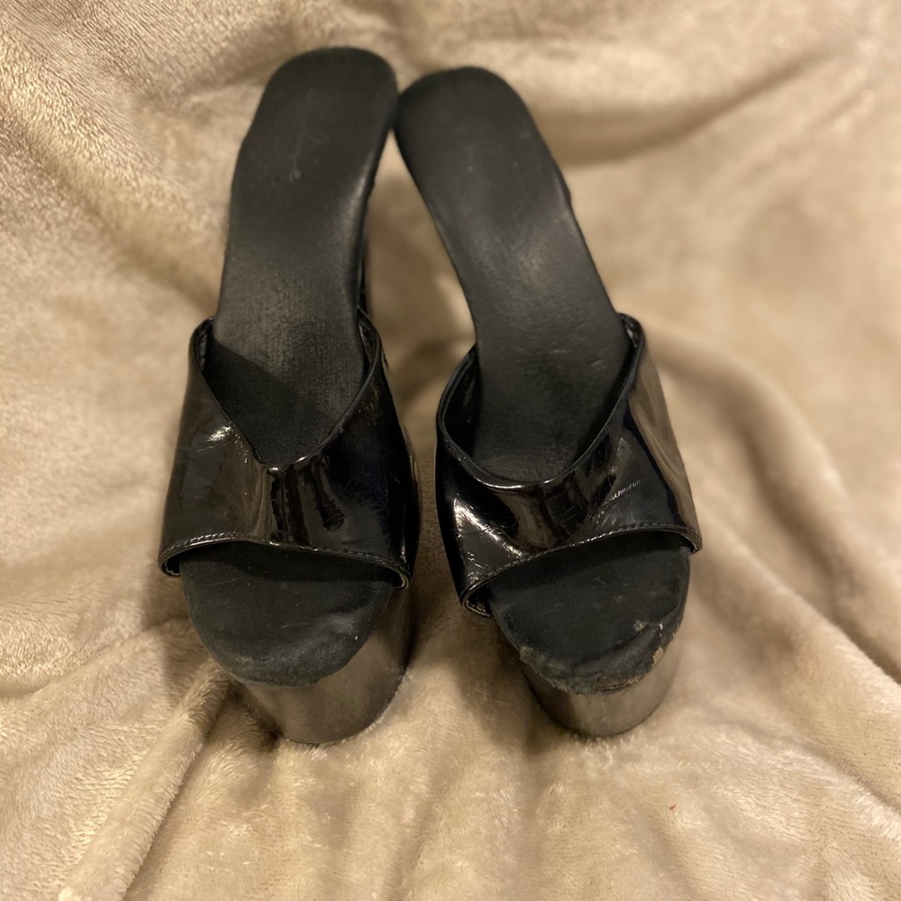 Ellie Heels